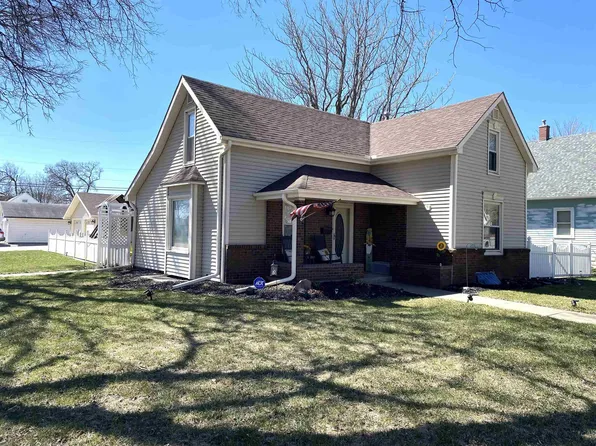 1803 8th St, Columbus, NE 68601