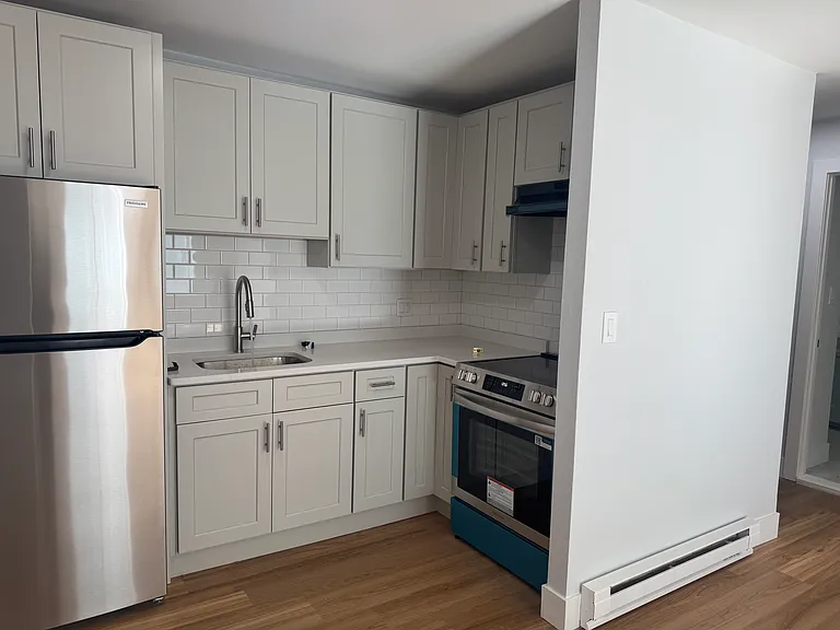79 Arlington St #20 — Photo 2