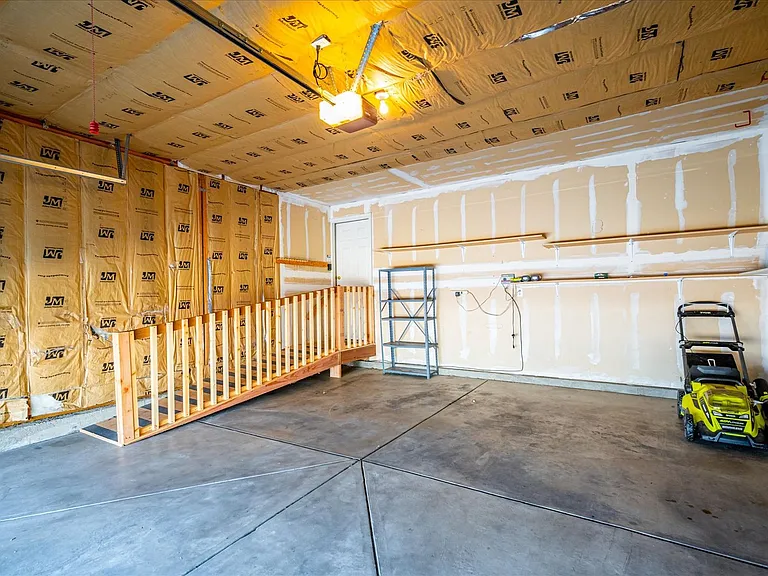 11228 W Progress Ave — Photo 20