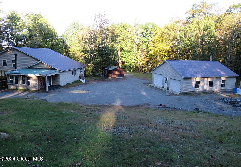 4th image of 129 Ranger Road