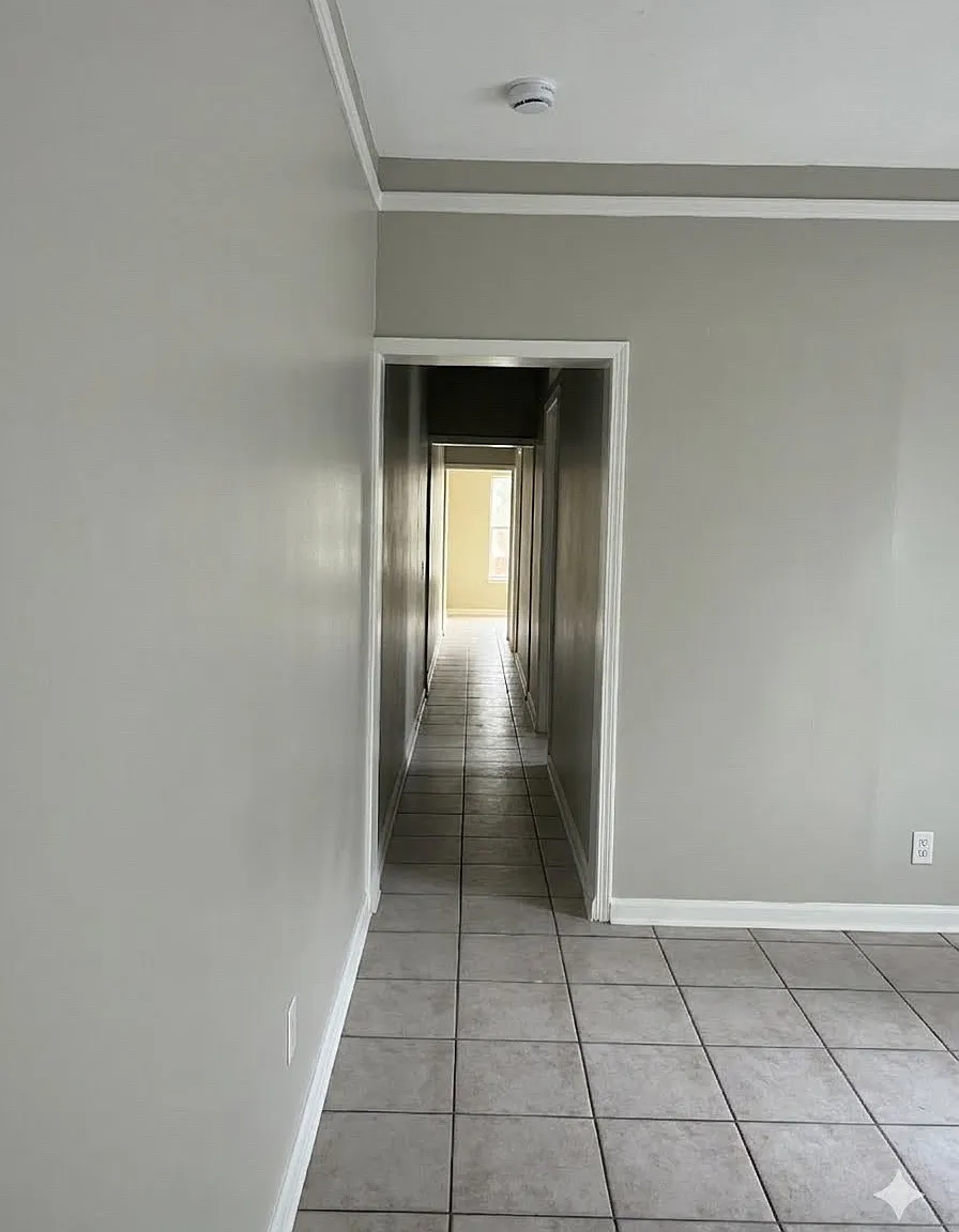 400 Avenue B — Photo 3