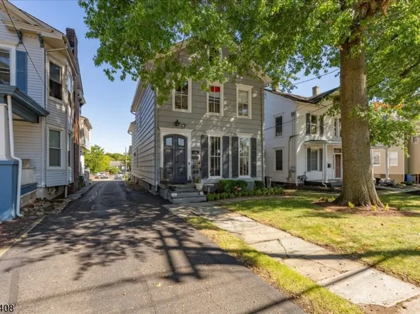 72 N Bridge St, Somerville Boro, NJ 08876
