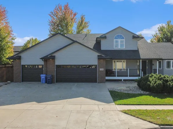 7409 W Harvard Dr, Sioux Falls, SD 57106