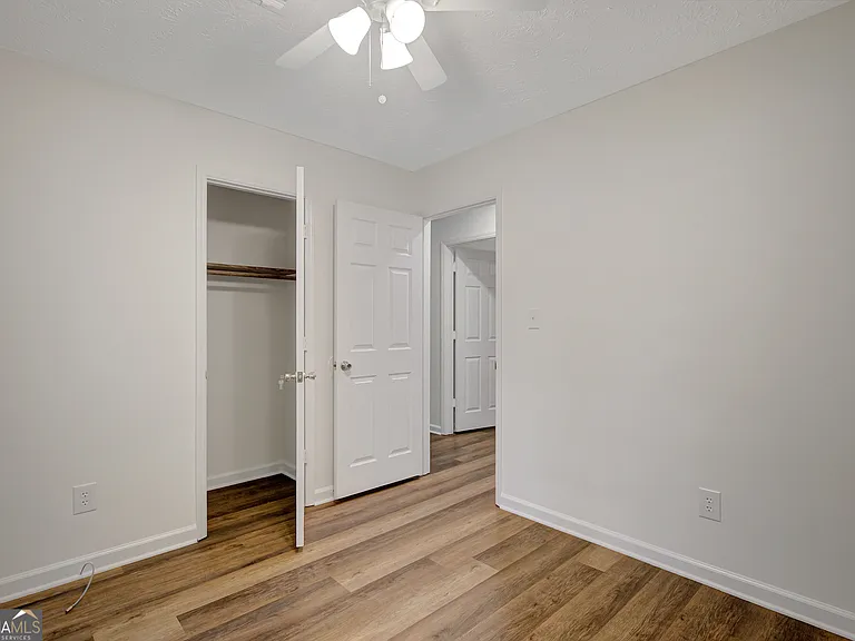 220 Fontaine Way — Photo 26