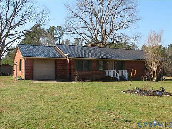 2nd image of 44 Adsit Ln