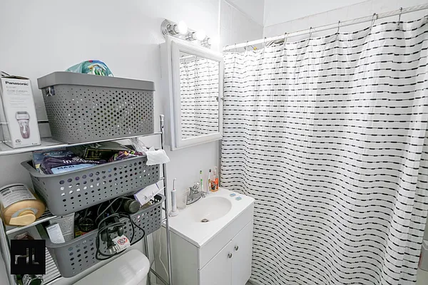 Rented by Highline Residential | media 24