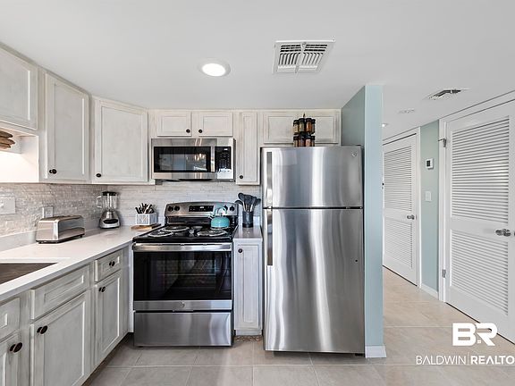 5th image of 497 Plantation Rd APT 1161