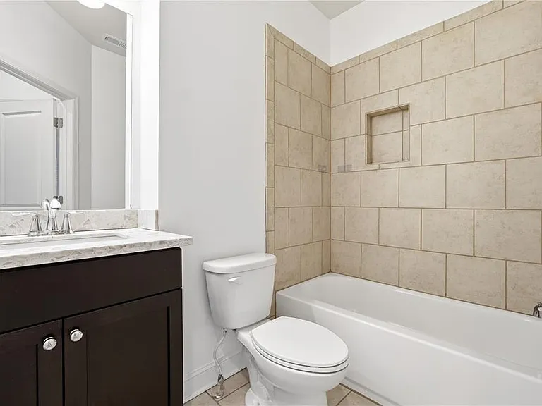 7809 Laurel Crest Dr — Photo 14