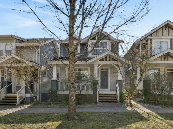 15186 61a Ave, Surrey, BC V3S 5J7