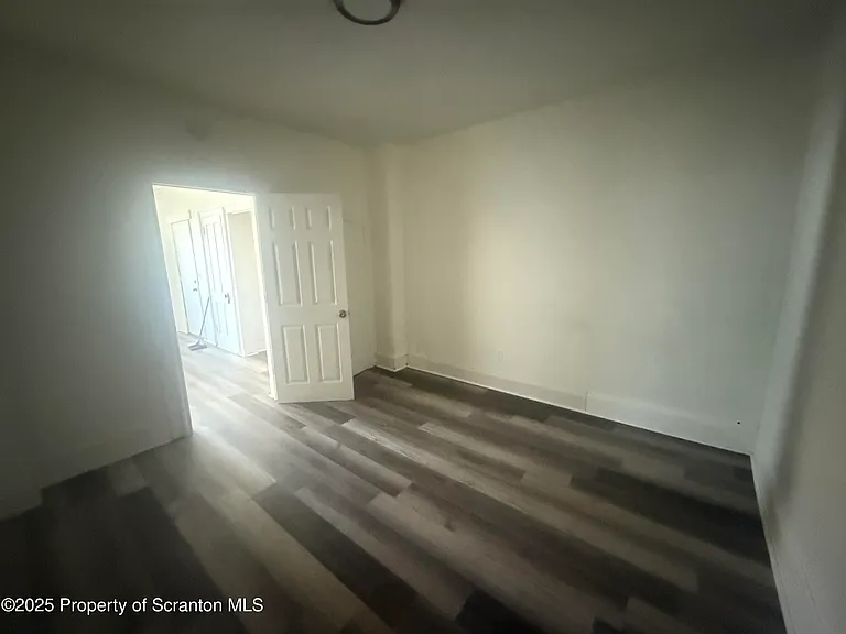 602 Prospect Ave — Photo 6