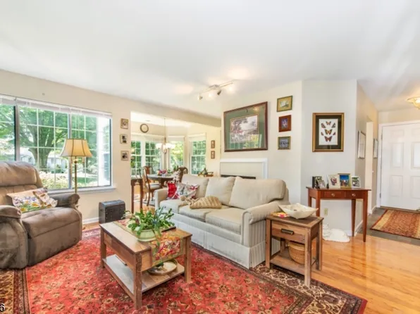 27 Fieldstone Rd, Bedminster Twp., NJ 07921