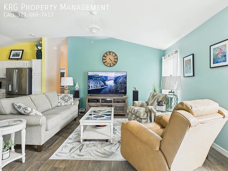 6266 Milagros Ct — Photo 5