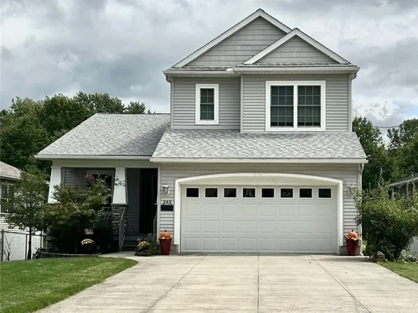243 Waverly Ave, Wadsworth, OH 44281