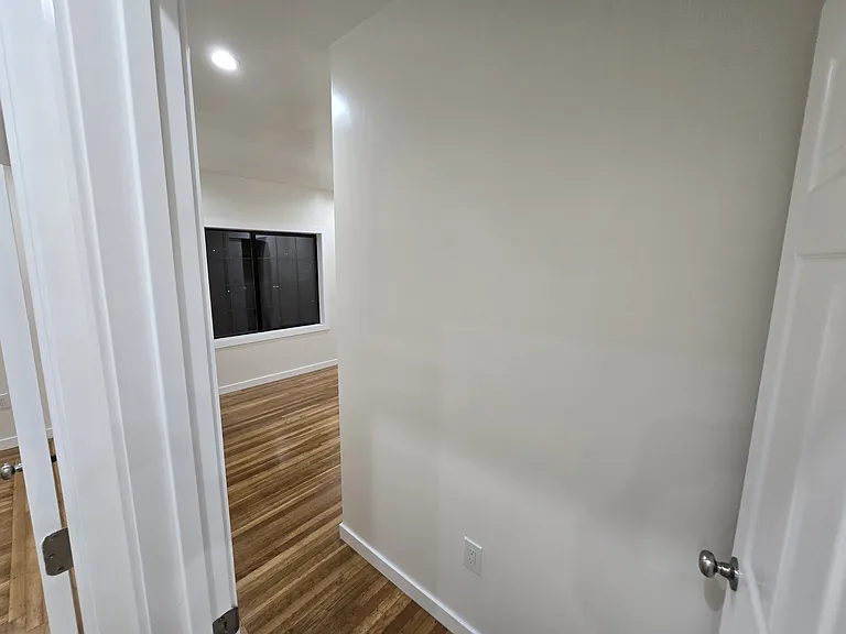 343 Justin Dr — Photo 9