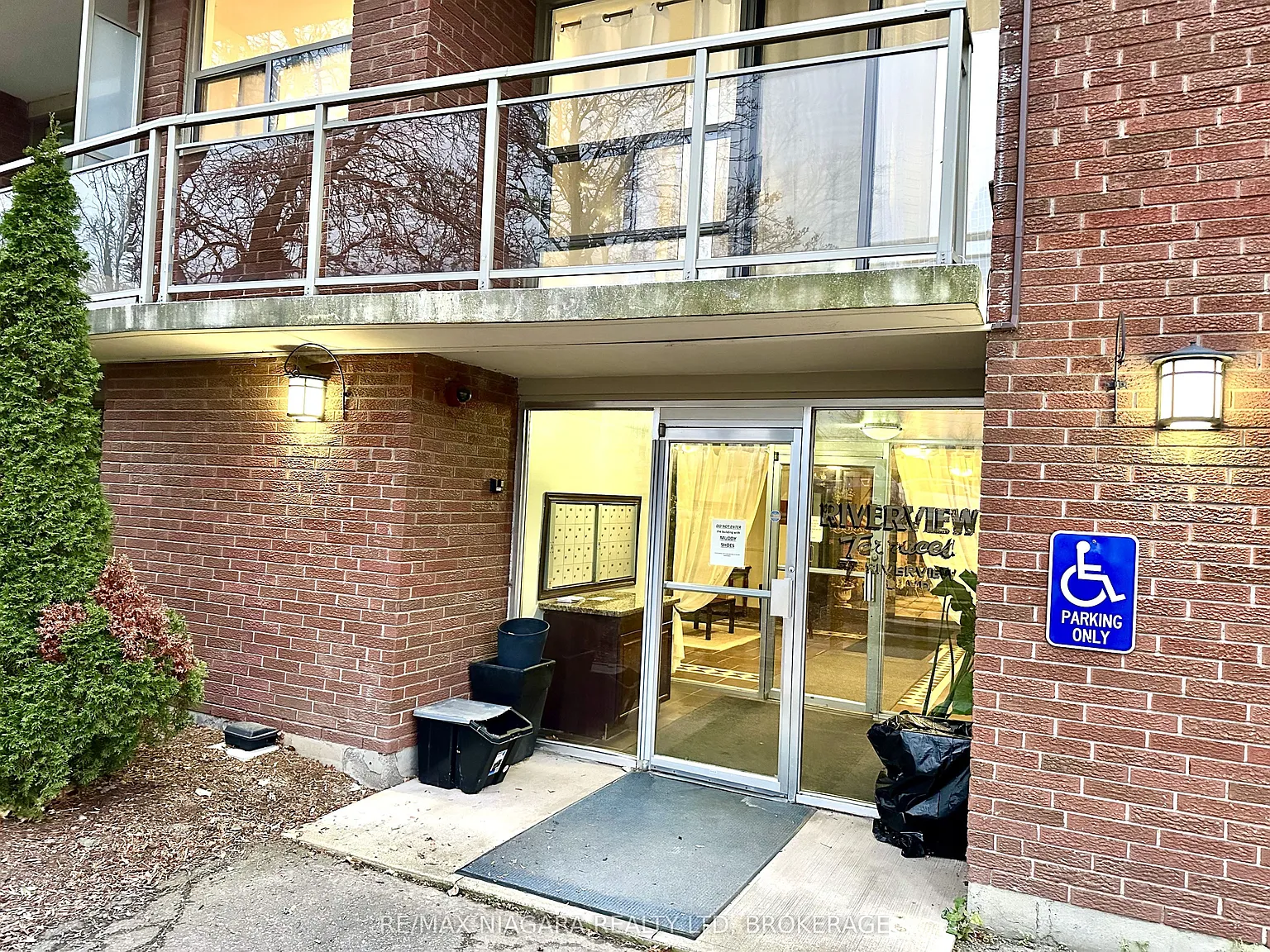 1 bed, $1,700 — Photo 2