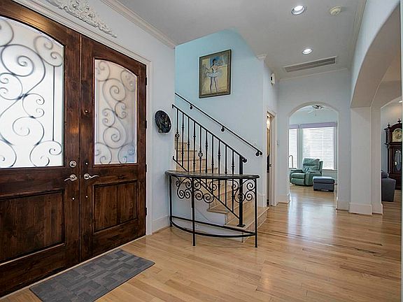 5th image of 5515 Alanneil Dr