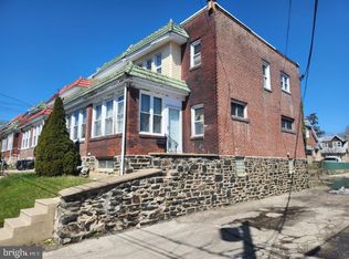95 Barker Ave, Sharon Hill, PA 19079