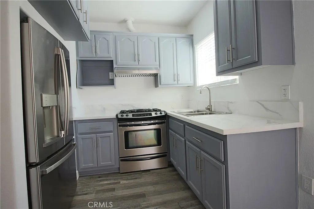 1 bed, 750 sqft, $1,950 — Photo 2