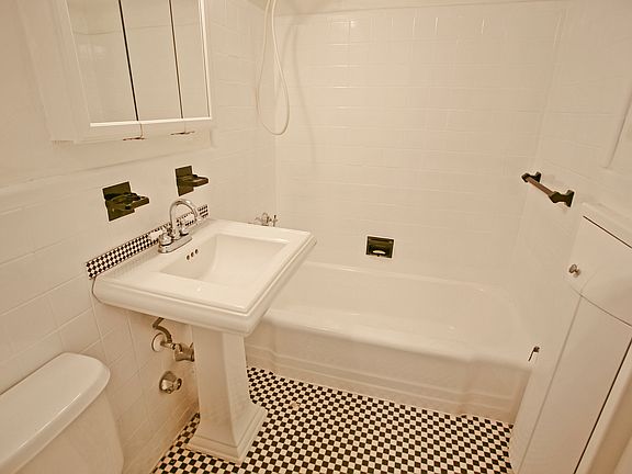 5th image of 1270 5th Ave APT 11D