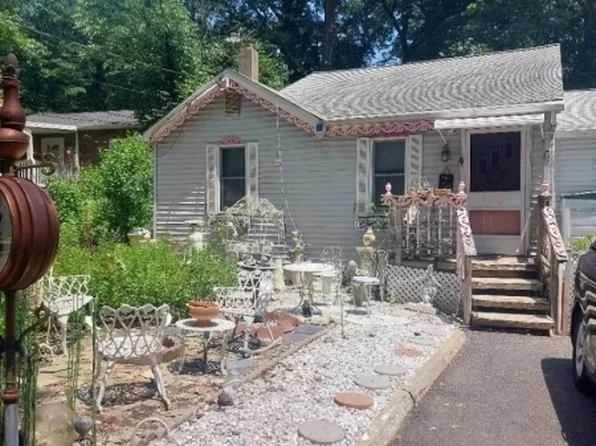 5 Pine St, Jefferson Twp., NJ 07849