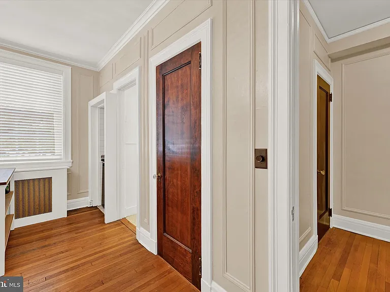 3401 Greenway #105 — Photo 4