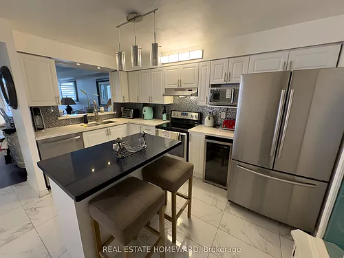 4727 Sheppard Ave E Photo 1