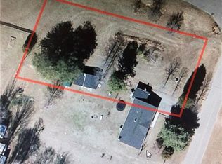 4926 Oak Branch Ln, Walkertown, NC 27051