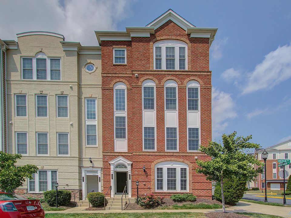 1st image of 2235 Oberlin Dr #339A