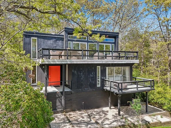 15 Elm Lane, Montauk, NY 11954