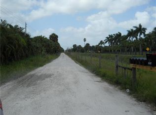 1103 F Rd, Loxahatchee, FL 33470
