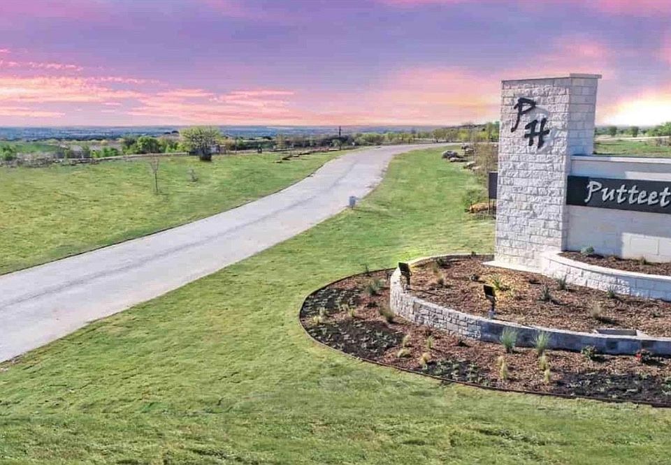 1st image of 3335 Rio Grande Cir