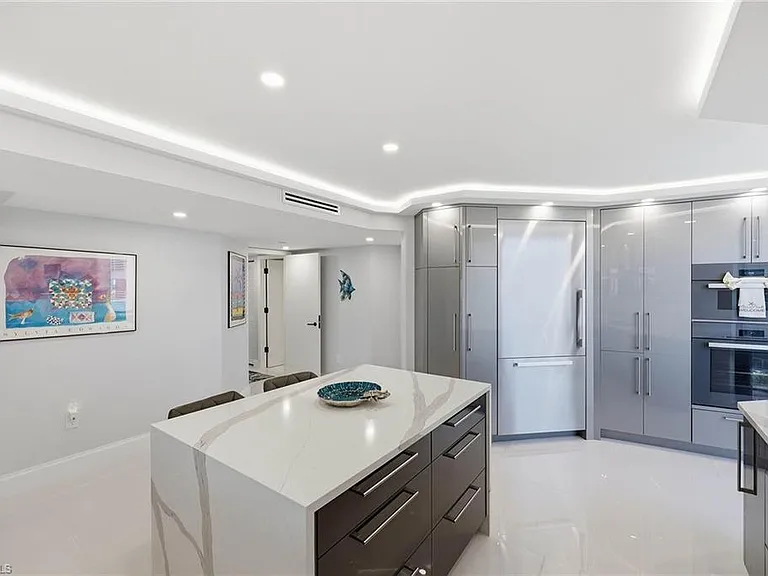 4751 Gulf Shore Blvd N #1408 — Photo 18