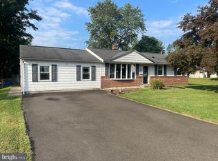 47 Rose Ave, Feasterville, PA 19053