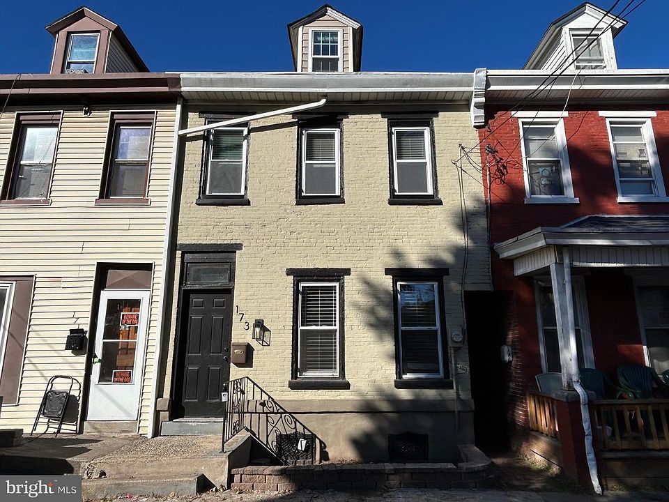 1st image of 173 N Franklin St