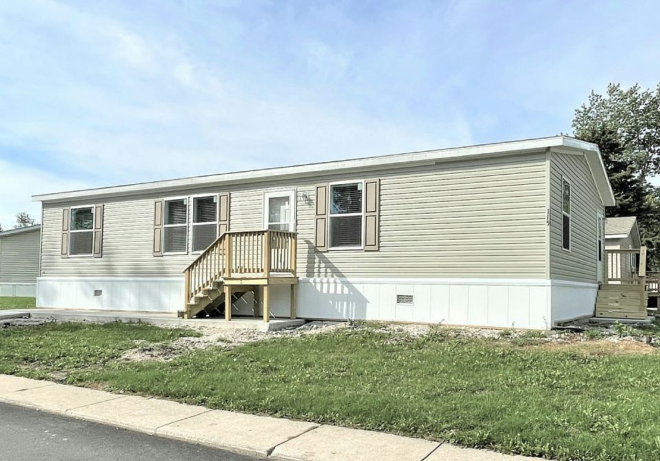1st image of 115 Chillon Dr