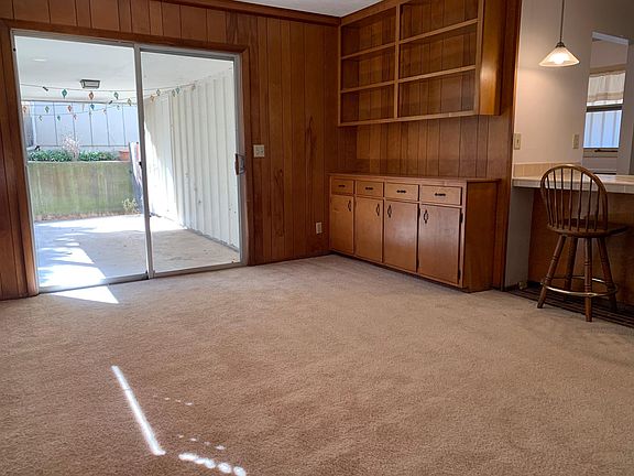 4th image of 2508 Arkansas St