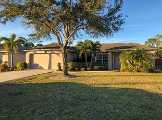 347 Americana Blvd NE, Palm Bay, FL 32907