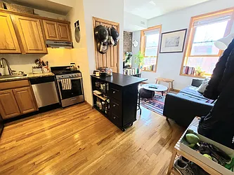 Rented by Brooklyn Heights Real Estate Inc