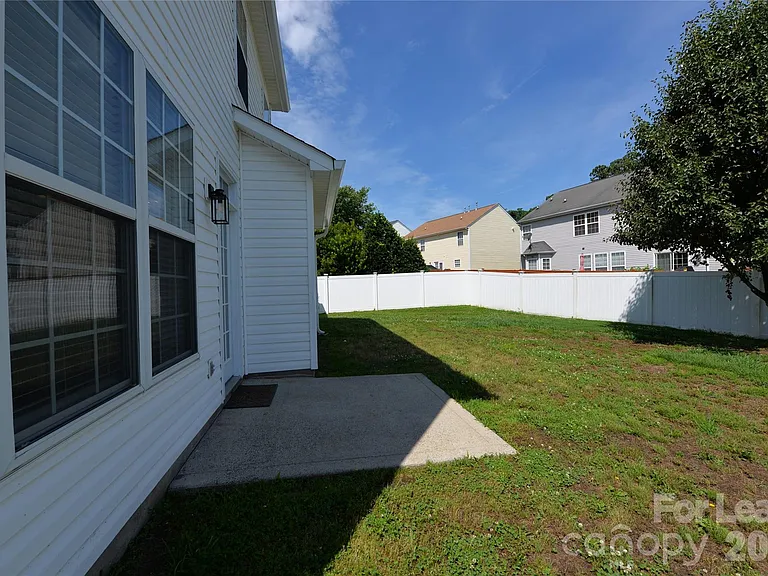 12531 Deaton Hill Dr — Photo 21