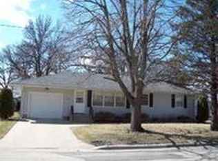 1613 Cheryl Ave, Albert Lea, MN 56007