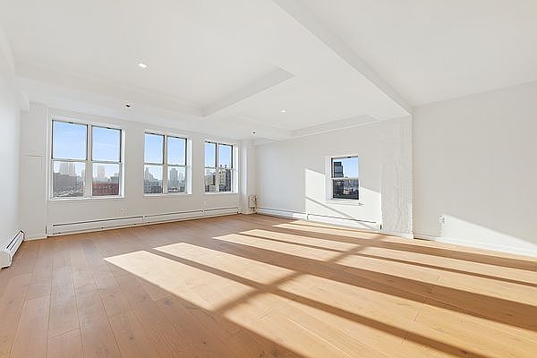 1st image of 275 Park Ave APT 7T