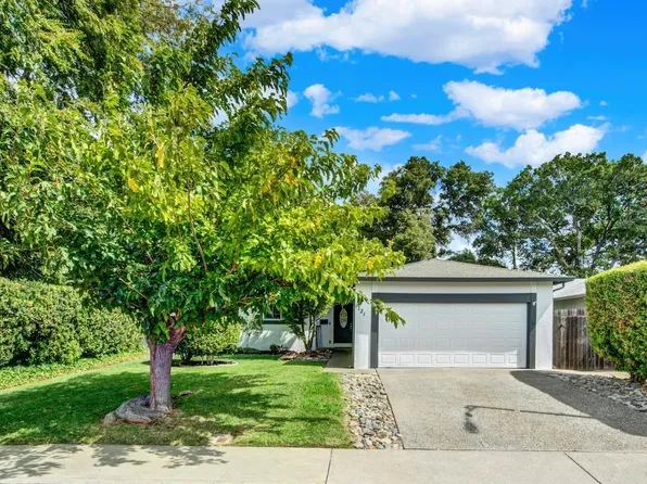 1121 Creekside Drive, Vacaville, CA 95687