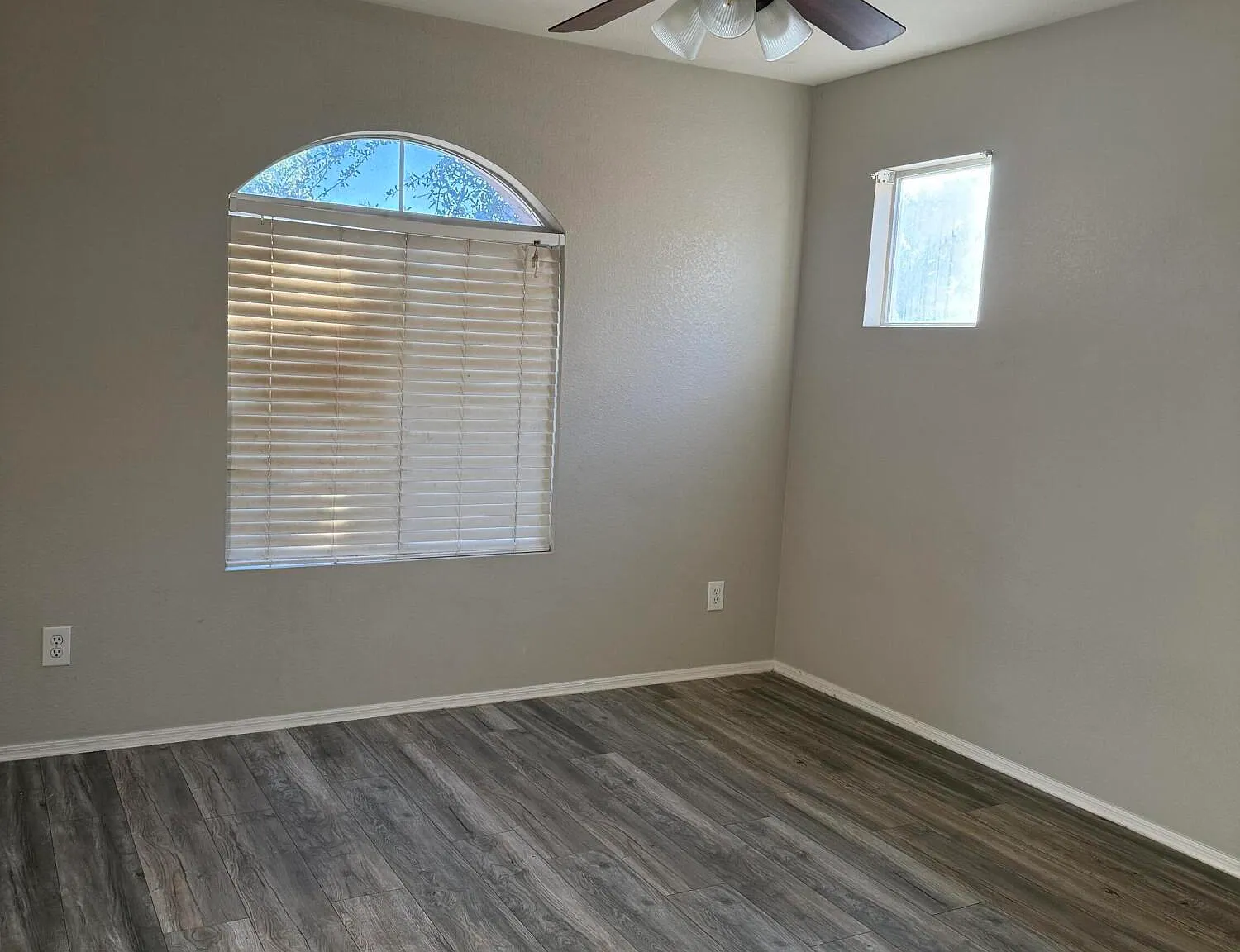 3 bed, 2.5 bath, 1534 sqft, $1,995 — Photo 3
