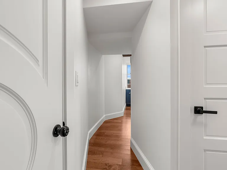 Hallway leading from Entry door to Kitchen. Has another Penthouse view of the City
