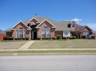 5103 S 45th St, Rogers, AR 72758