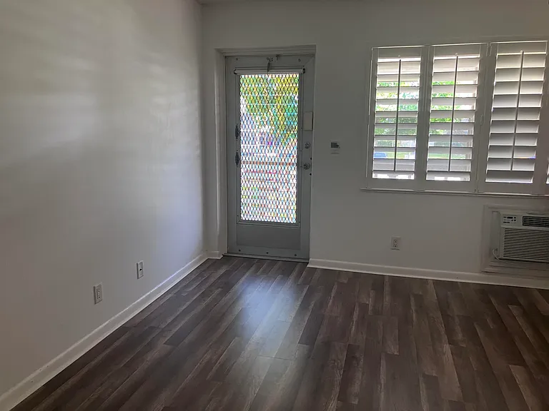 259 Sheffield St E #259-K — Photo 4