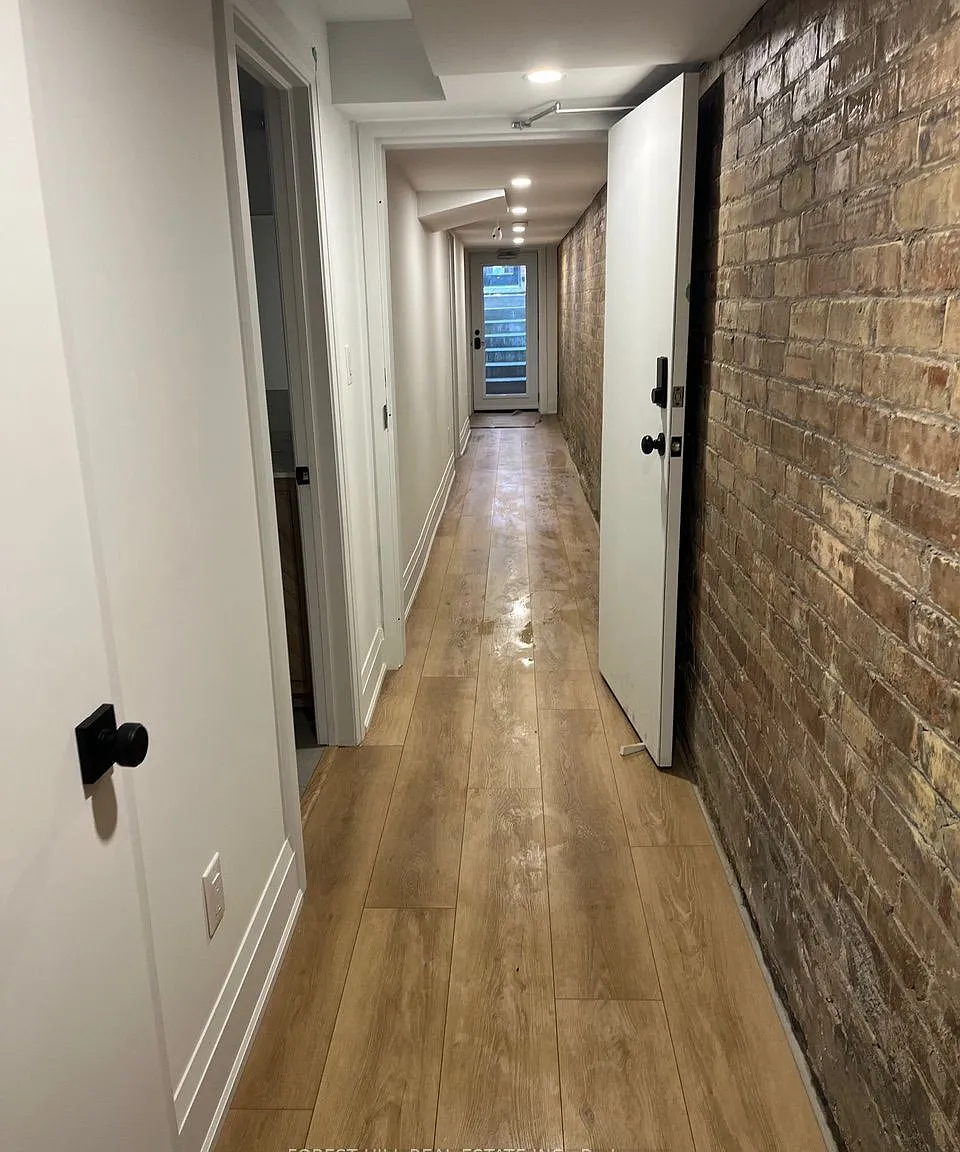 1 bed, $1,895 — Photo 4