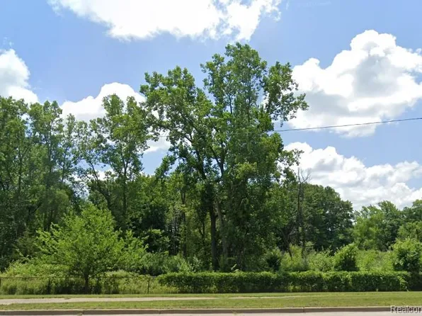 0 Highland Rd, Waterford, MI 48328