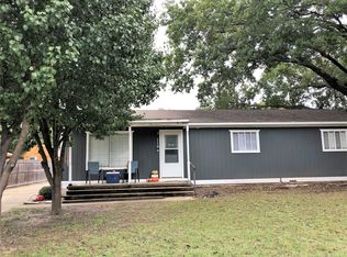 118 N Sunset Dr, Madill, OK 73446
