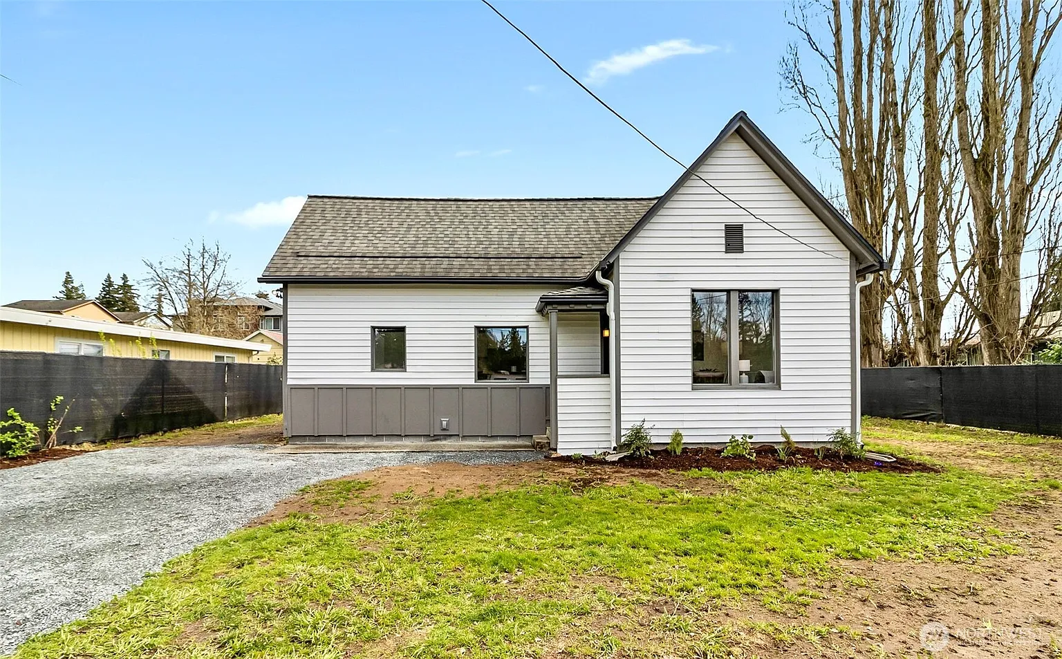 1238 Ash Avenue photo 1